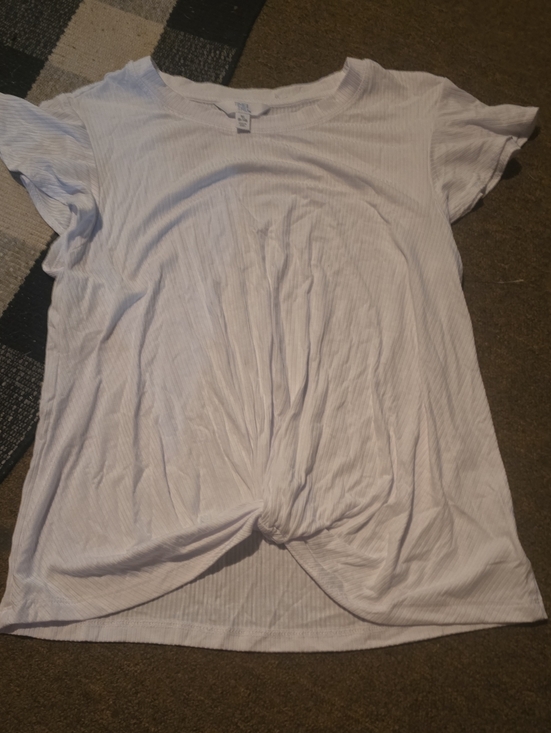 Time and Tru Tops - White Short Flutter Sleeve Twist Front Tee